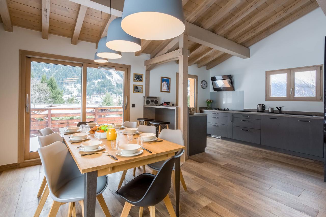 Chalet De L'Ours - Chamonix All Year Exterior photo